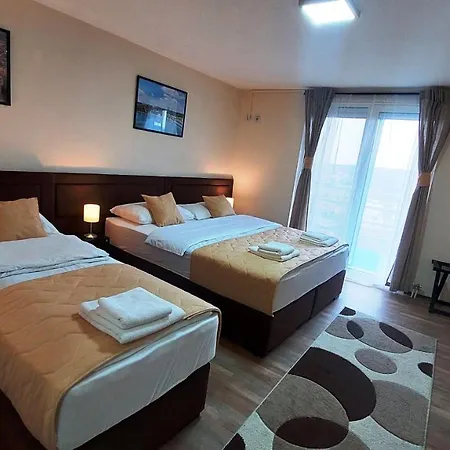 Panorama Hotel 3*
