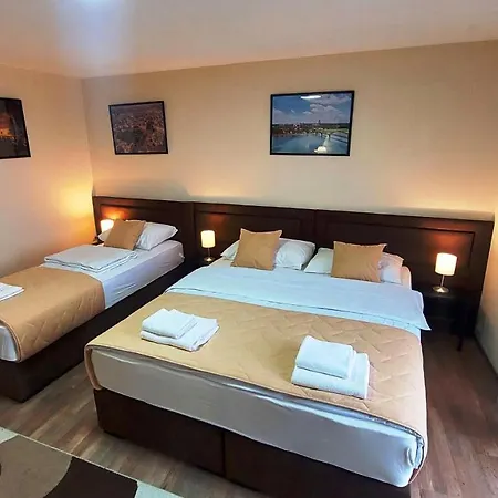 Panorama Hotel 3*