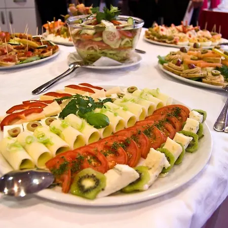 فندق Panorama 3*